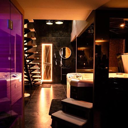 Douceur Du Charme - Love-Room A Charmes Entre Epinal Et Nancy Exterior photo